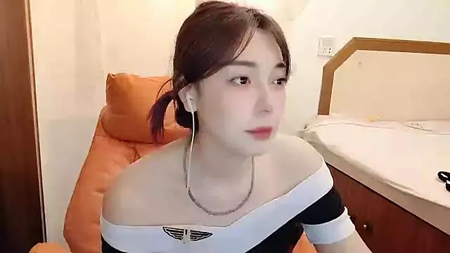 Freechat Song_99 on StripChat