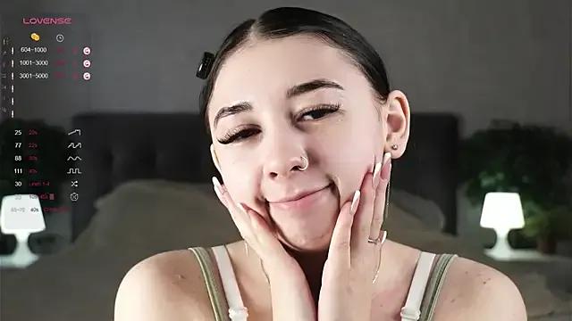 Sssonya — Bite my lips