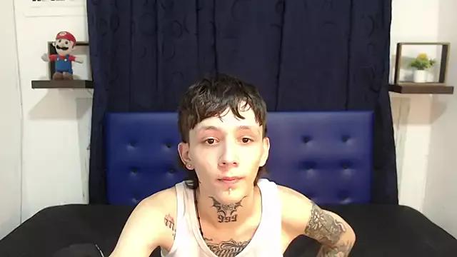 Freechat StraightBoy_Nick on StripChat