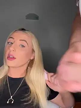 Freechat Strongqueen on StripChat