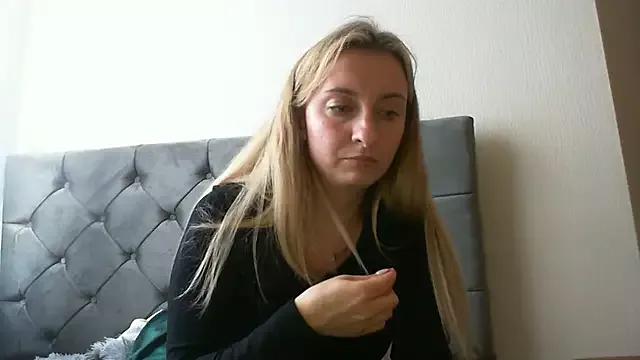 Freechat SusanCurt on StripChat