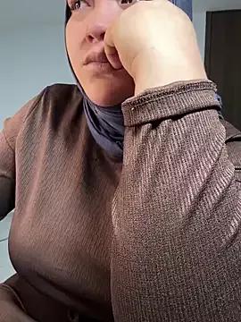 Freechat sweetmuslim01 on StripChat