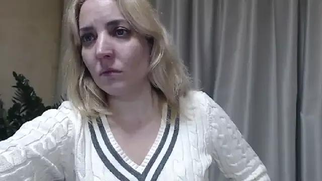 StripChat sweetpussy is Freechat sweetpussy — I undress and masturbate