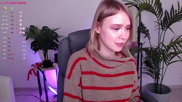 Freechat TataCoy on StripChat