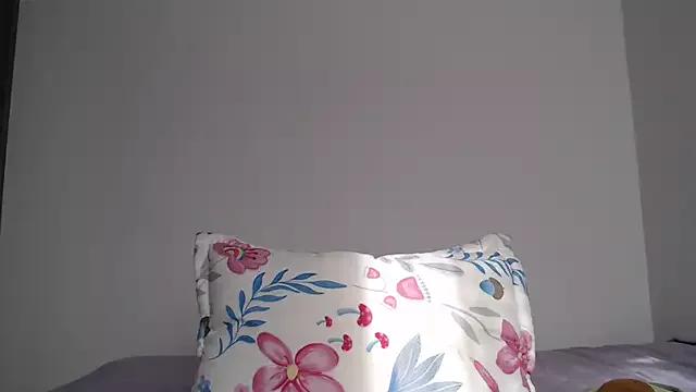 Freechat TatianaMonteross on StripChat