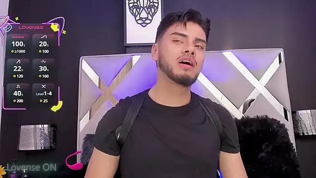 Freechat Tommidubois on StripChat