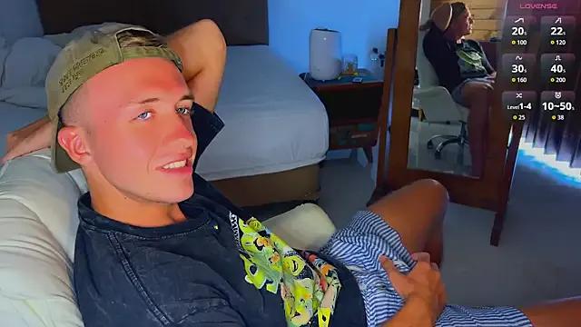 tommy_cumfinger — Flash Cock
