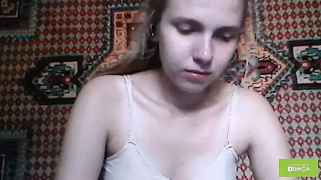 venus_in_flames — remove straps<33