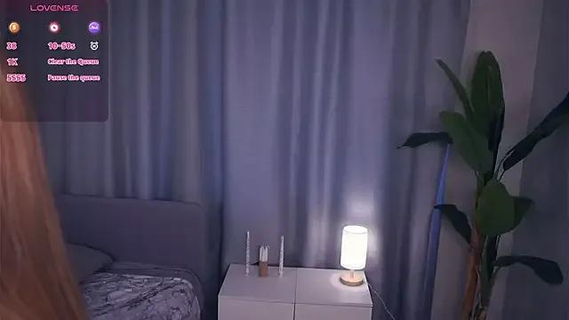 VeronaBench — stick tongue out and play with them