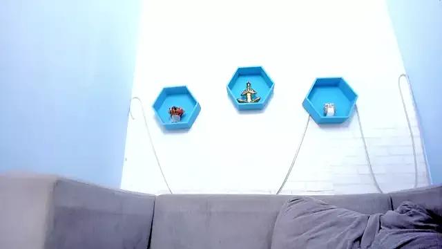 Freechat veronica_salas on StripChat