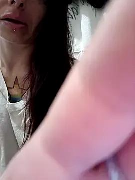 Freechat vvictoria_xxx on StripChat