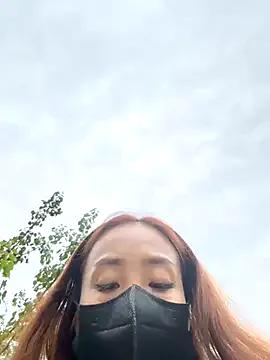 Freechat xiaoliansweet on StripChat