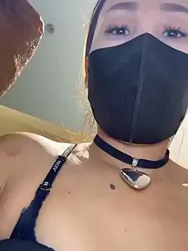 Freechat xiaoliansweet on StripChat