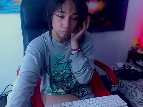 XxxReinaSexyBodyxxX777 on StripChat 