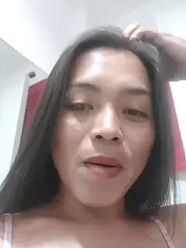 Freechat yournewgirldiana on StripChat