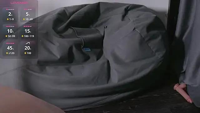 Freechat Yu_UwU_ on StripChat