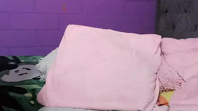 Freechat Zara47sweet on StripChat